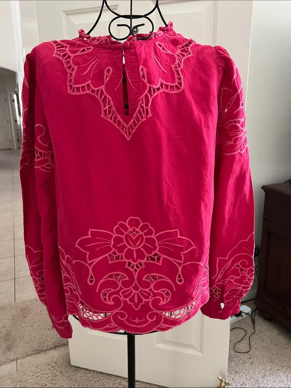 Anthropologie Fuchsia Pink Embroidered Long-Sleeve Blouse Size 14-16.